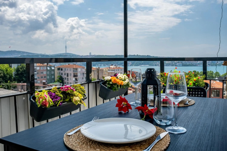 Spacious 2 Bedroom with Panoramic Bosphorus view