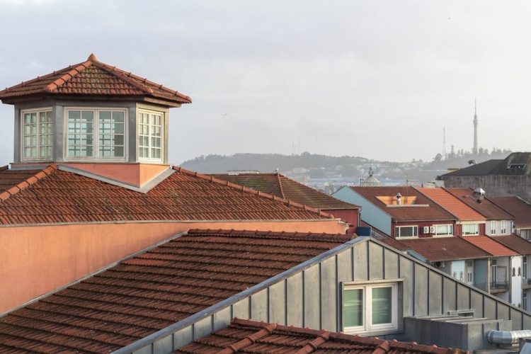 Entreparedes House - Oporto
