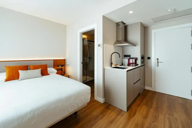 2H Living León