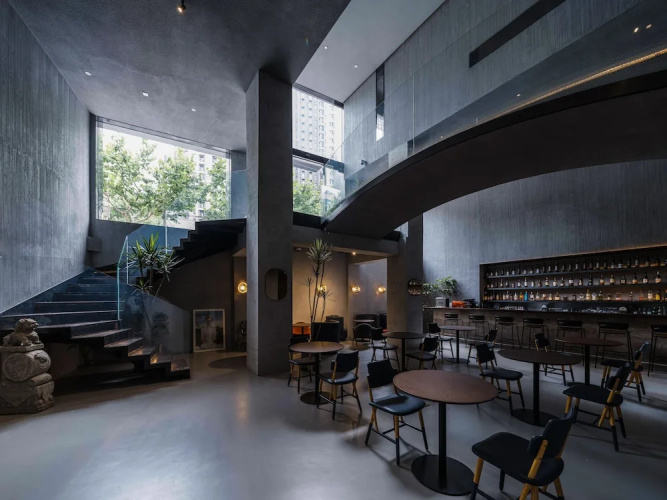 Neobridge Hotel