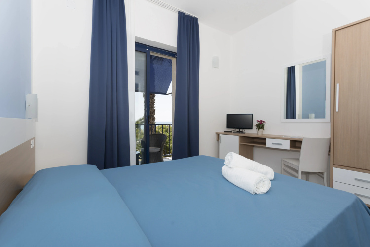 Ticho's Greenblu Hotel