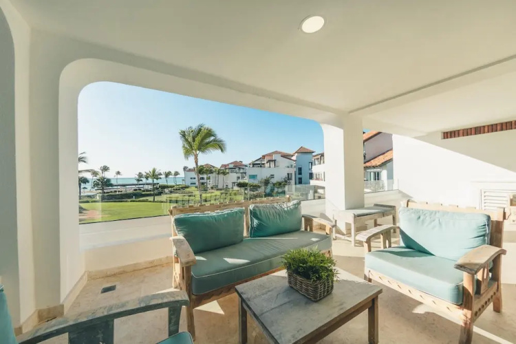 Sunny Beach View Apt at Punta Palmera CBB