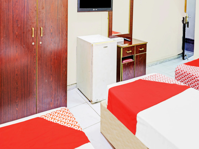 OYO 794 Great Country Hotel