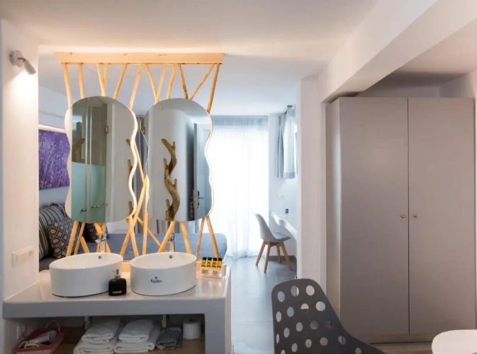 Deluxe Triple room