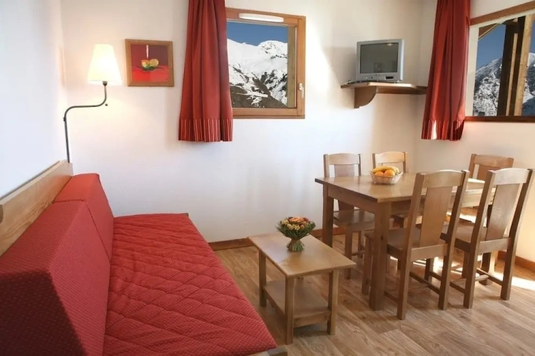 1 Bedroom Apartment