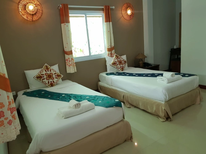 Standard Twin room