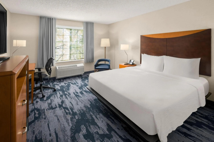 Barclay Suites