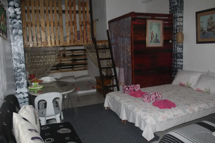 Maraño's Hometel