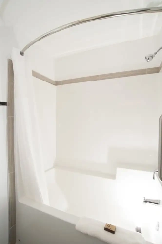 Deluxe Double Suite