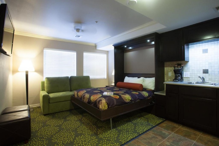 Double Suite