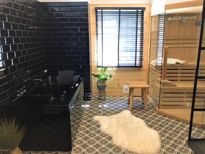 2 Bedrooms Suite