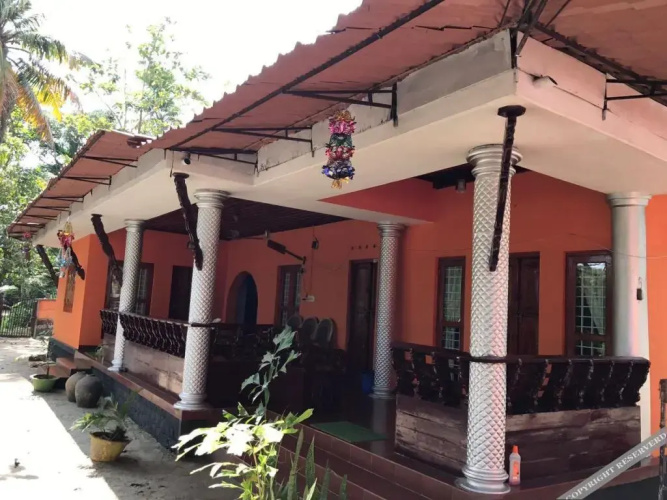 Nomads Hostel
