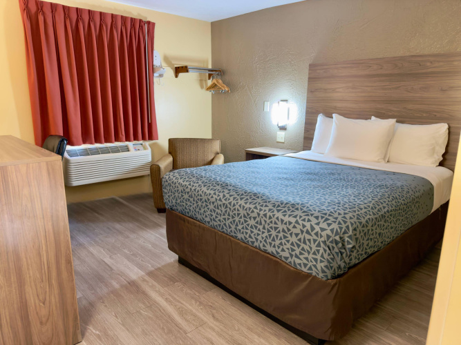 Econo Lodge Lansing - Leavenworth