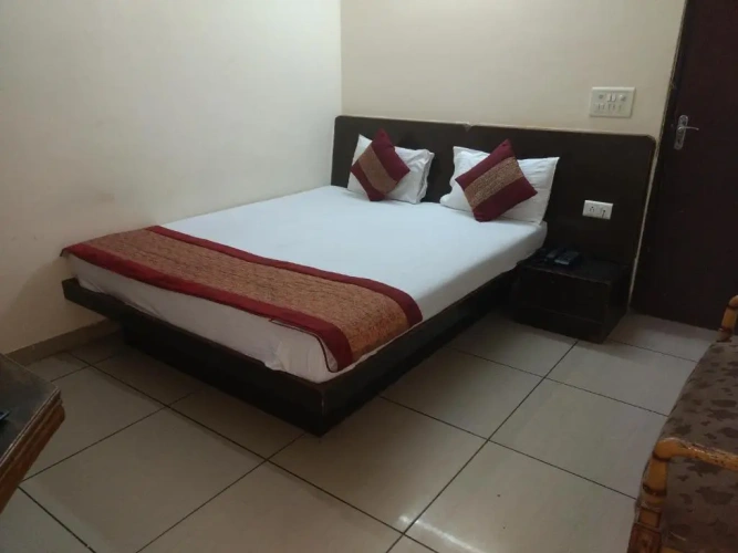 Economy Double room with view
