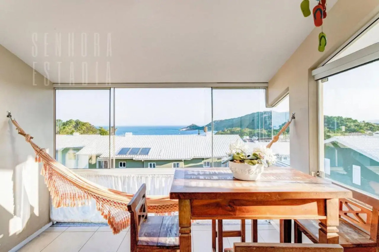 Moana Eco Beach House