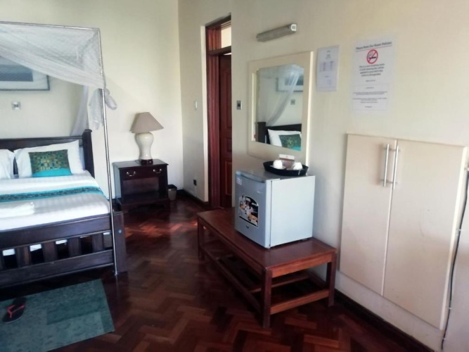 1 Bedroom Apartment with balcony and with view