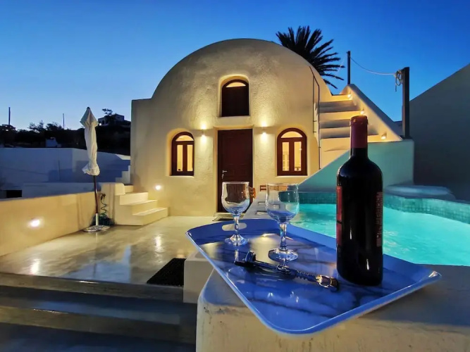 Dreamer's Secret Villa