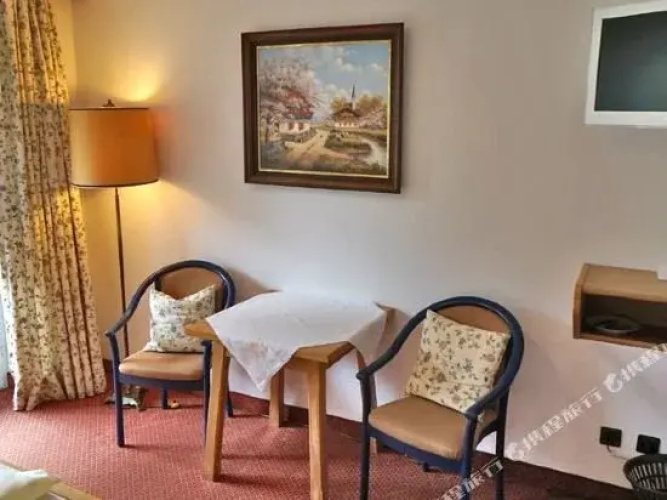 Zibert Hotel Garni