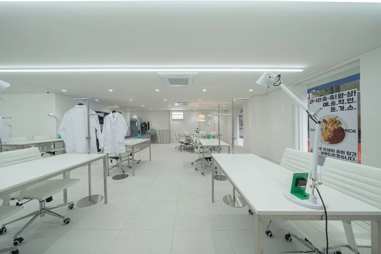 Workers Hotel Ansan by Anook