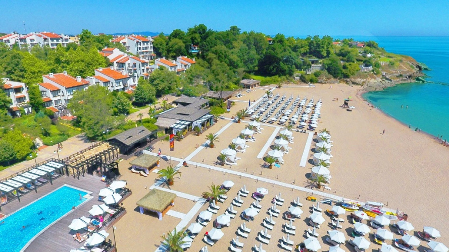Oasis Premium Aparthotel