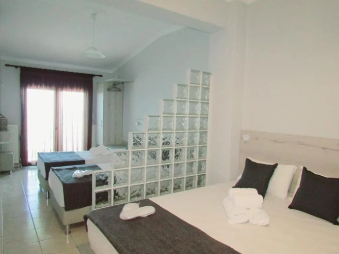 Standard Quadruple room with sea view