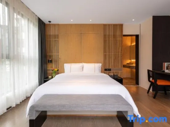 2 Bedrooms Suite