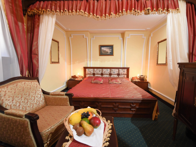 Garni Hotel Leopold I