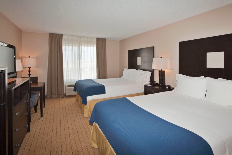 Quadruple Suite