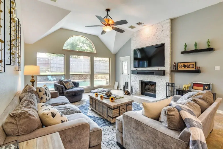 Spacious Flower Mound Home in Central Location!