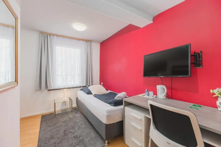 Standard Double room with view