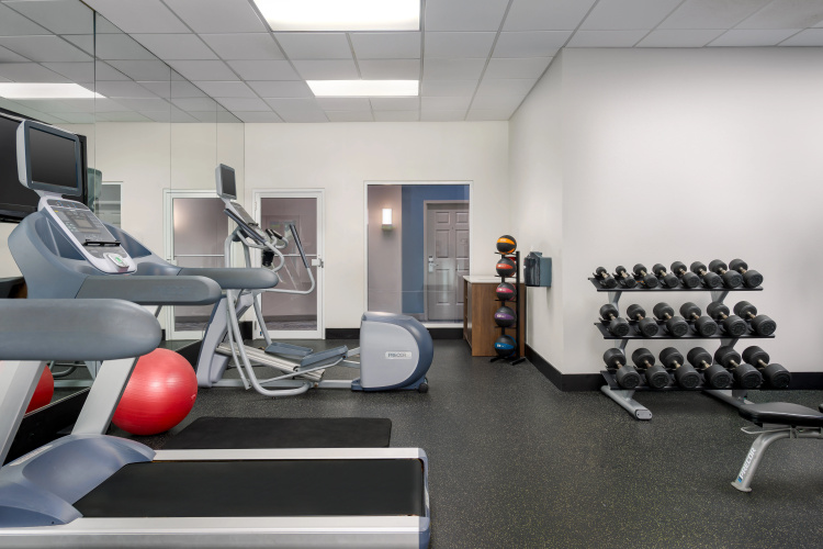 Holiday Inn Express & Suites Miami-Kendall photo 24