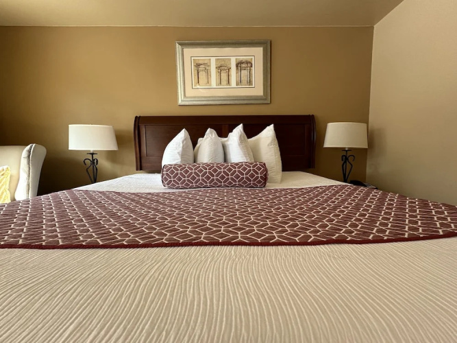 Abram Inn & Suites