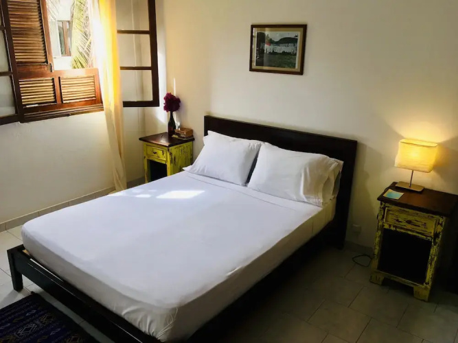 Syds Guesthouse I