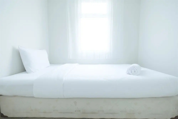 Spacious 2BR The Springlake Apartment By Travelio