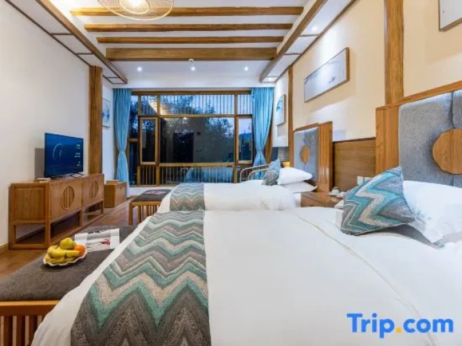 Comfort Twin room with view