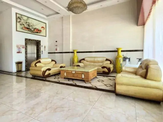 Anyi Fenghe Hotel