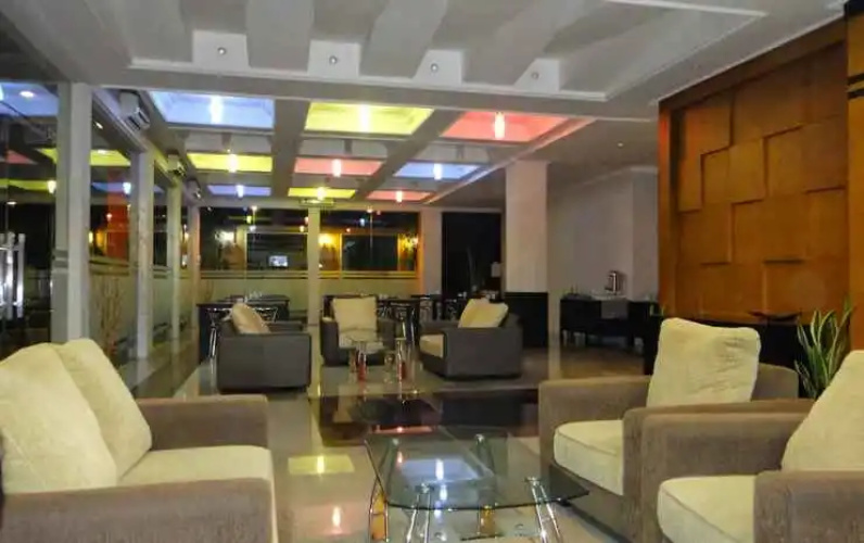Hotel Prasasti Pacitan