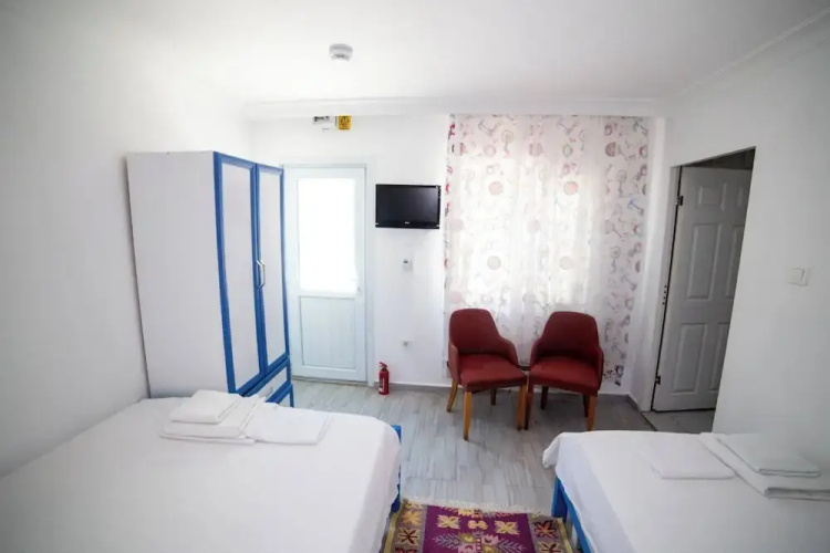 Assostik Otel