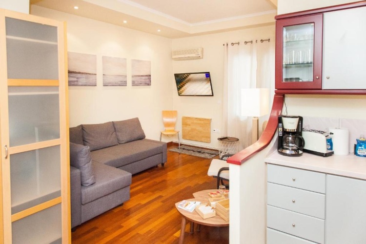 1 Bedroom Apartment