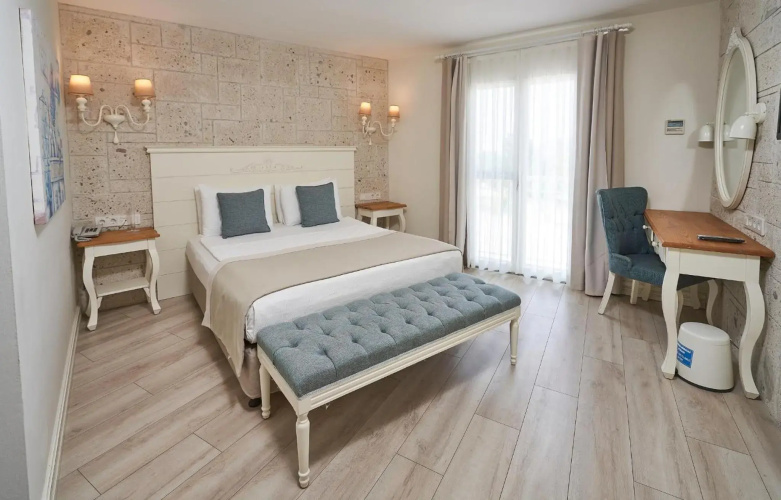 Mark Warner Phokaia Beach Resort