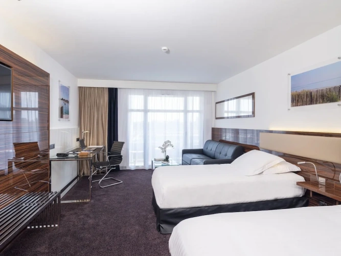 Deluxe Double room with balcony and with harbour view