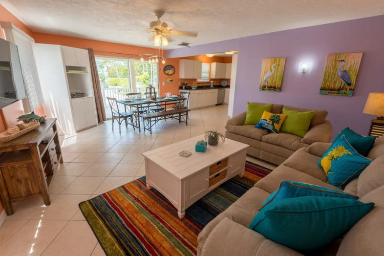 Beach Side Vista Apartment 6