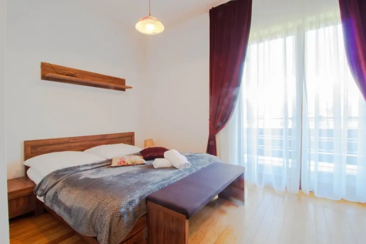 Standard Triple room with balcony