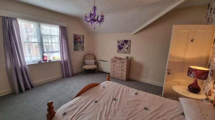 Cruden Villa - Second Floor Apartment