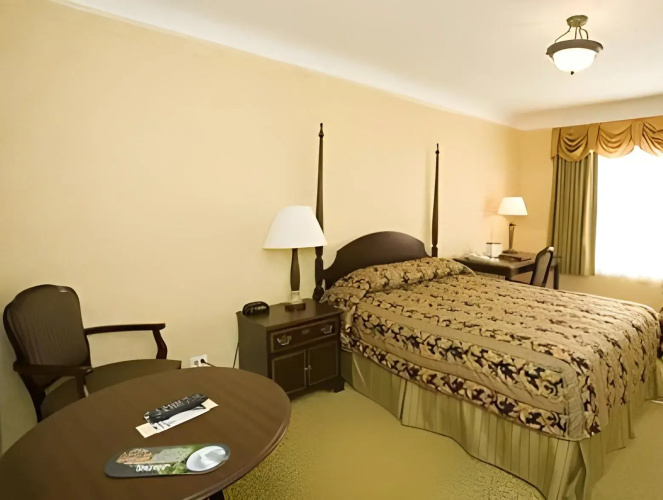 Carleton of Oak Park