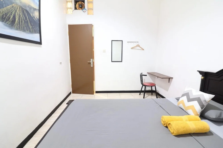 MADOR Malang Dorm Hostel