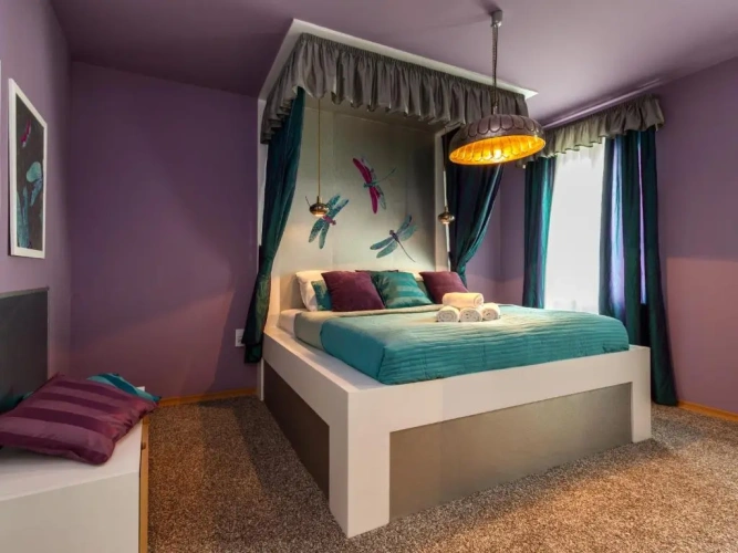 2 Bedrooms Executive Quadruple Apartment