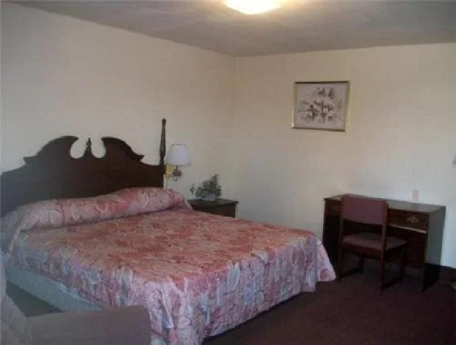 Cottonwood Inn