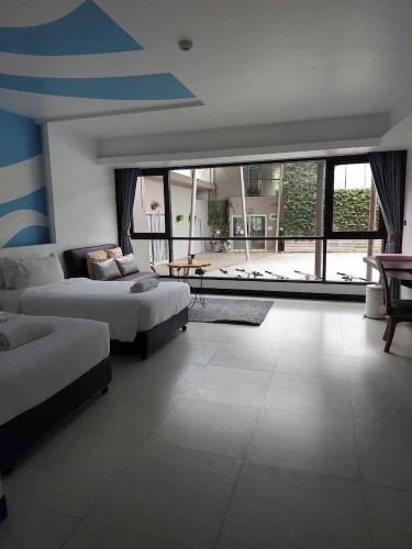Deluxe Studio with balcony
