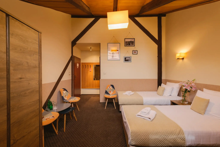 Iris Aparthotel
